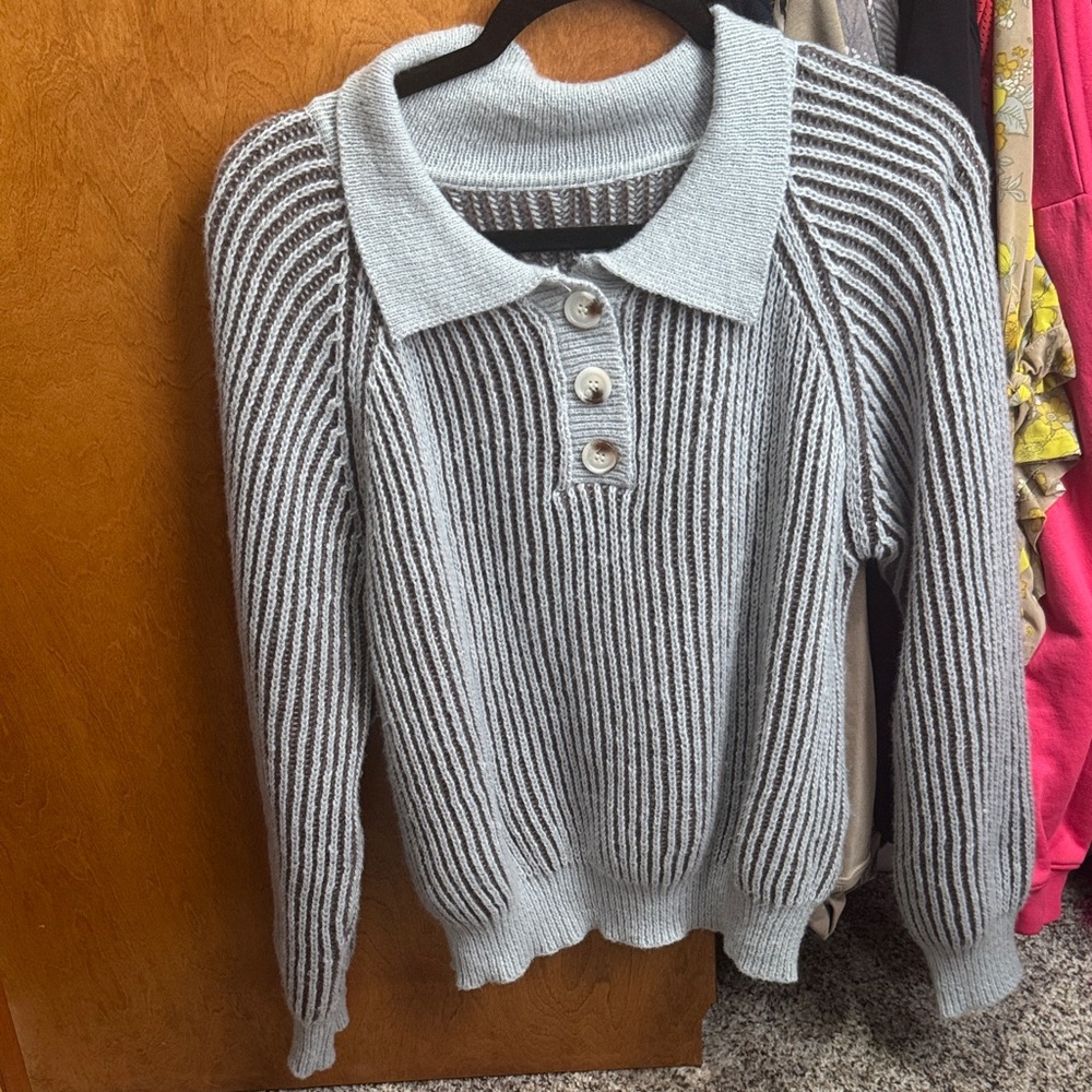 Stylish Gray Striped Women's Sweater